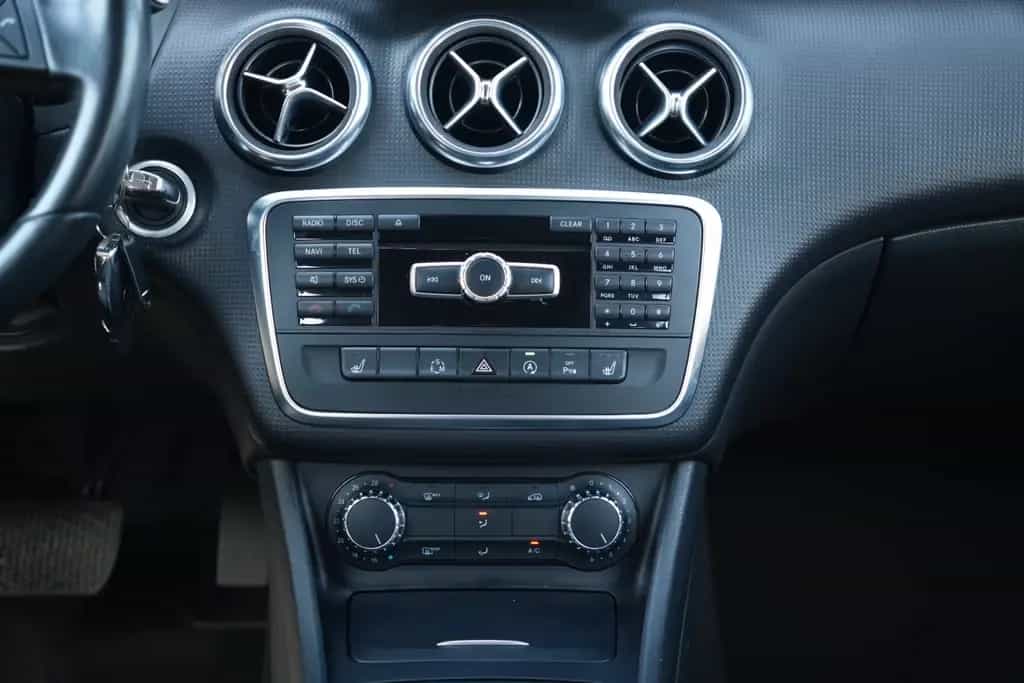 Mercedes-Benz A 180 A A 180 BlueEfficiency Style/NAVI/PDC/SHZ 07/2015-photo-18