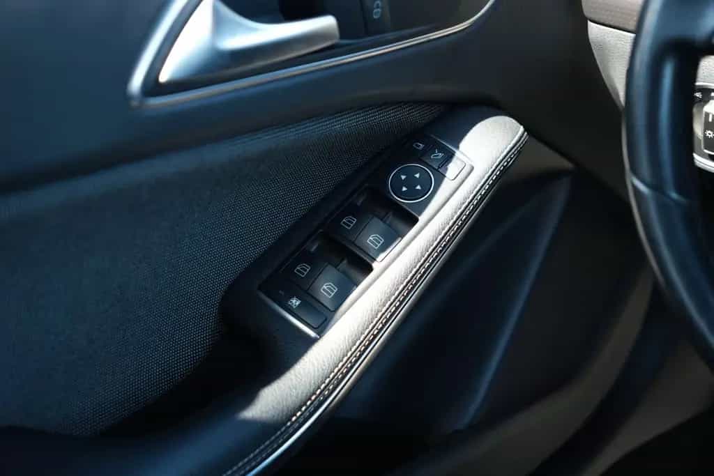 Mercedes-Benz A 180 A A 180 BlueEfficiency Style/NAVI/PDC/SHZ 07/2015-photo-23