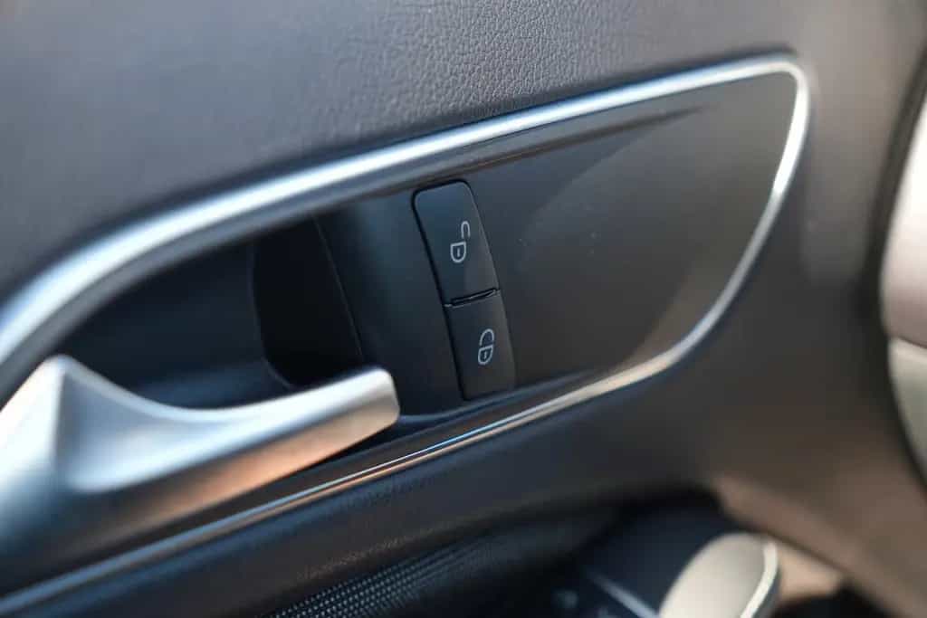 Mercedes-Benz A 180 A A 180 BlueEfficiency Style/NAVI/PDC/SHZ 07/2015-photo-24