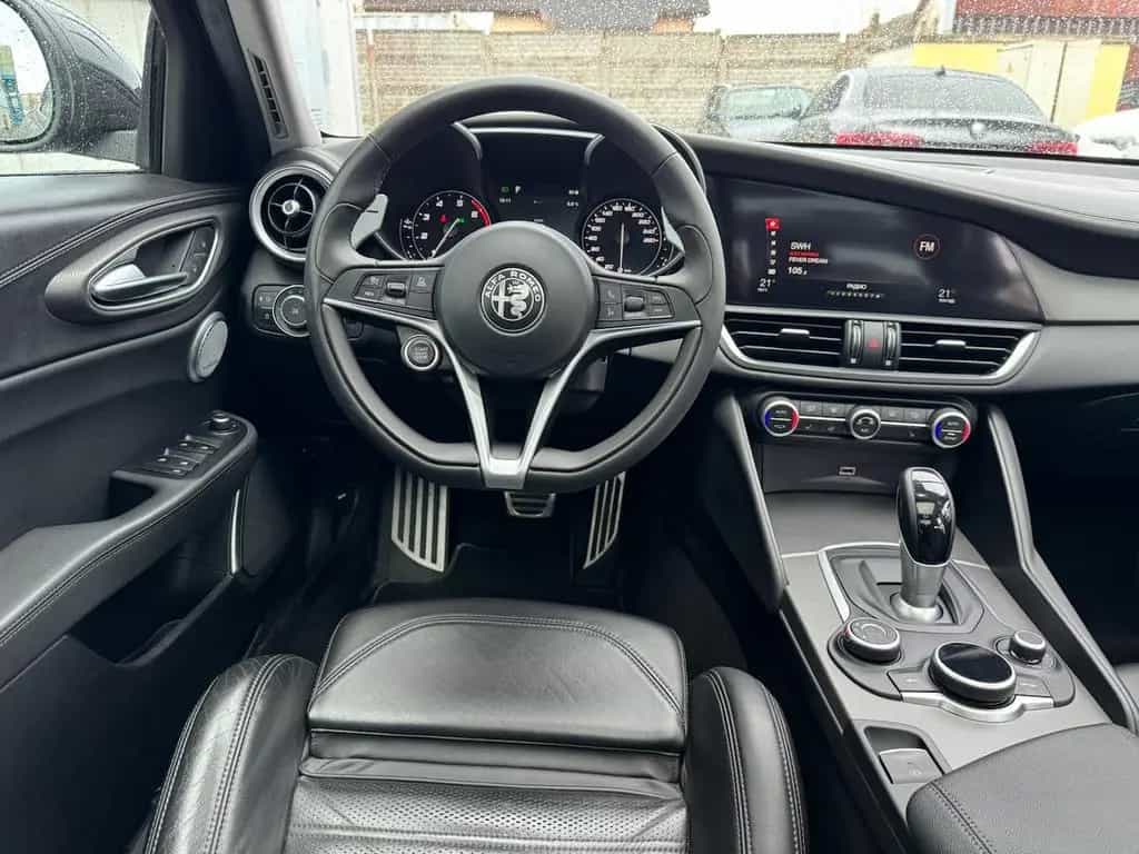 Alfa Romeo Giulia Veloce Q4 05/2018-photo-27