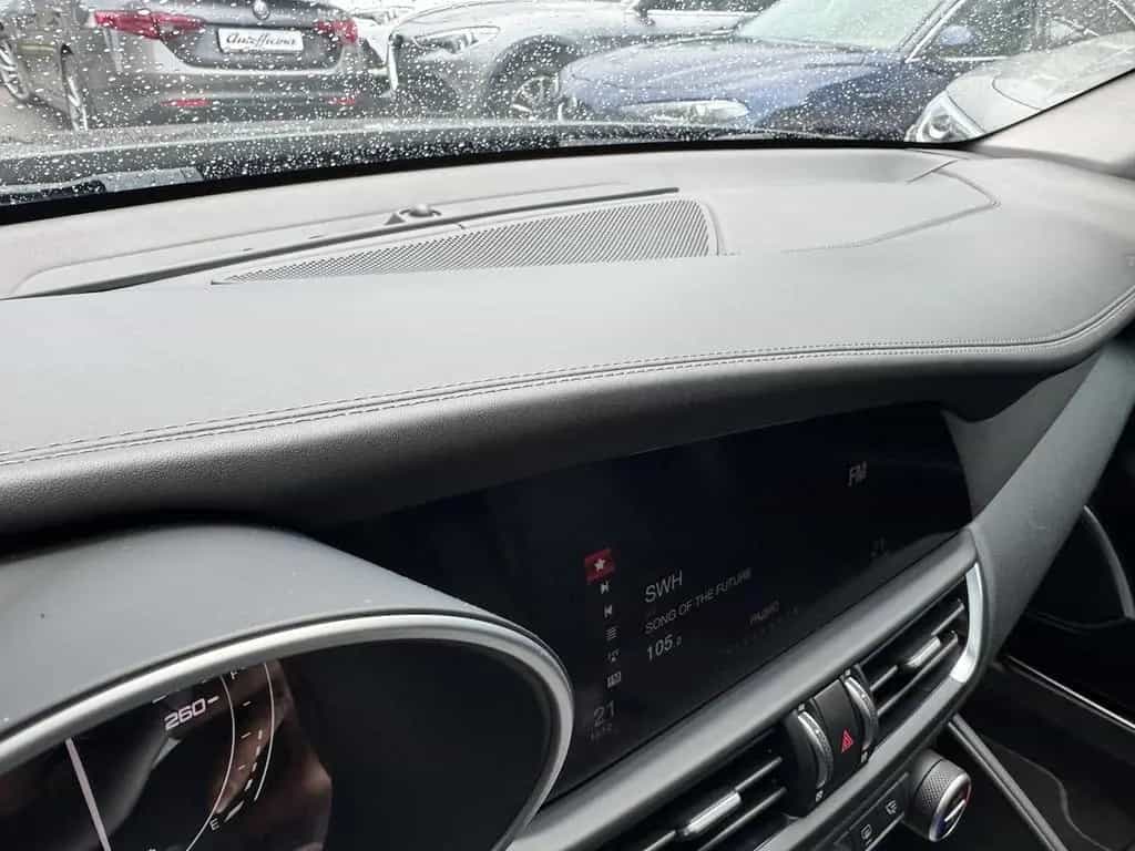 Alfa Romeo Giulia Veloce Q4 05/2018-photo-33