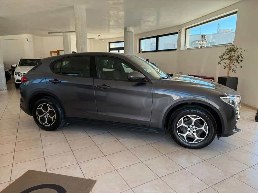 Alfa Romeo Stelvio 2.2 Turbodiesel 190 CV AT8 Q4 Business 12/2022-photo-6