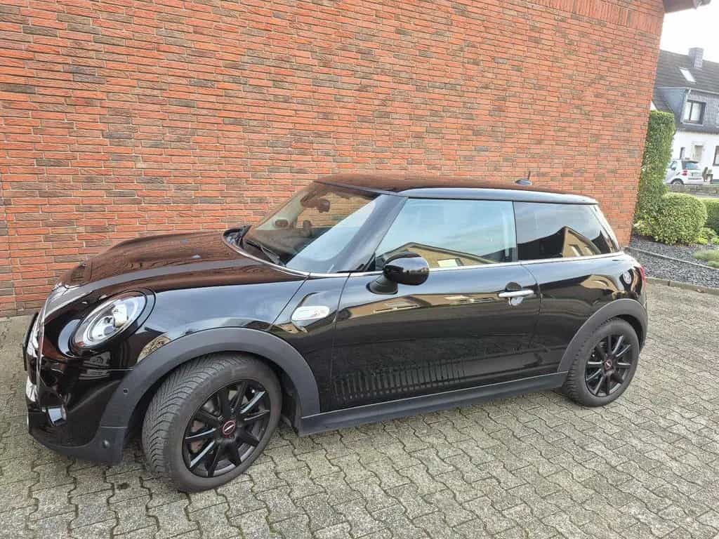 MINI Cooper S 01/2019-photo-0