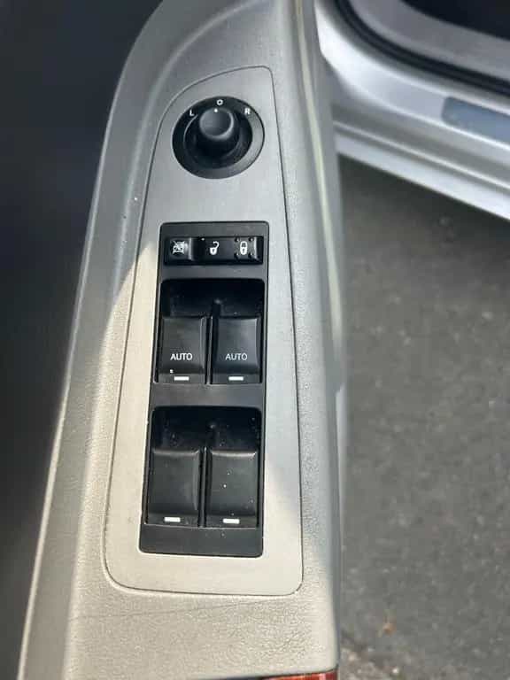 Chrysler 300C 3.0 CRD Autom. 06/2008-photo-13