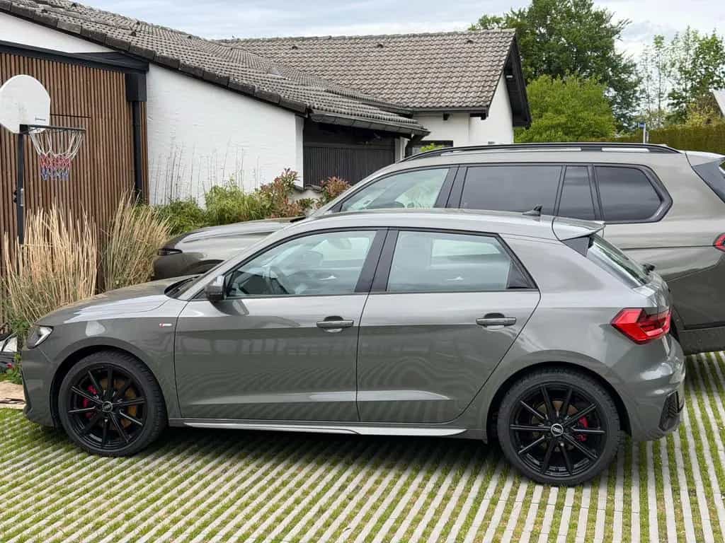Audi A1 40 TFSI S tronic Sportback - 10/2020-photo-10