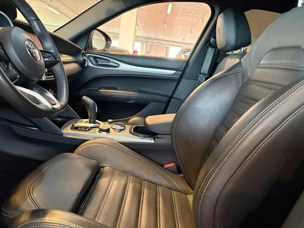 Alfa Romeo Stelvio VELOCE 2.2 Turbodiesel AT8 Q4 03/2025-photo-12