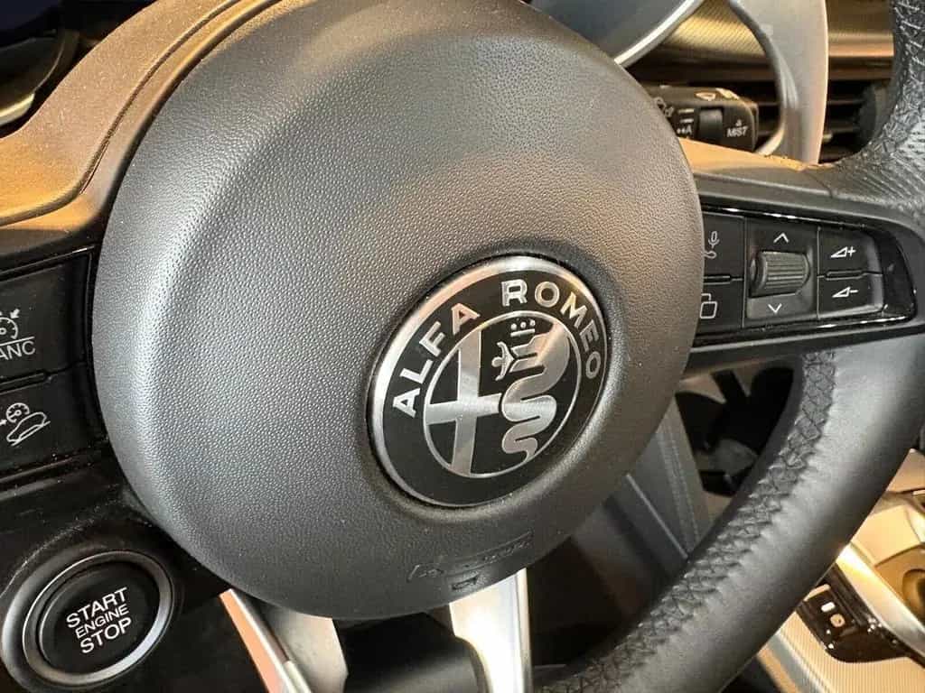 Alfa Romeo Stelvio VELOCE 2.2 Turbodiesel AT8 Q4 03/2025-photo-6