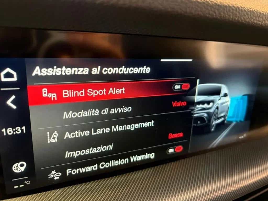 Alfa Romeo Stelvio VELOCE 2.2 Turbodiesel AT8 Q4 03/2025-photo-9
