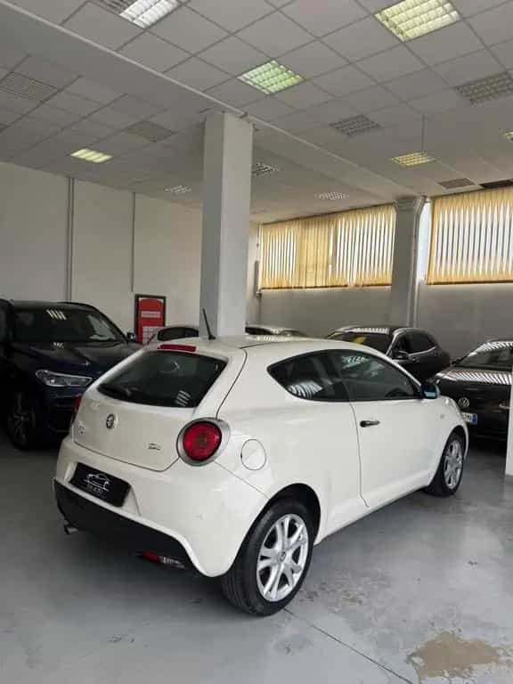Alfa Romeo MiTo 1.4 105 CV M.air S&S Distinctive 12/2012-photo-4