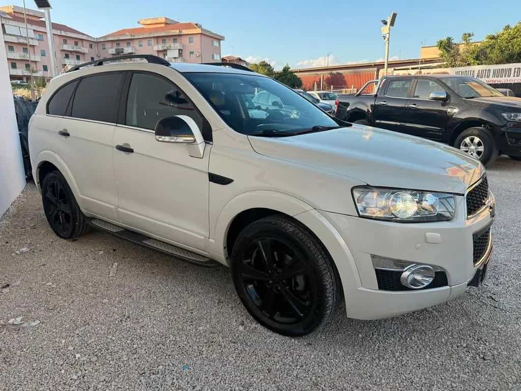Chevrolet Captiva 2.2 VCDi 184CV 4WD LTZ 05/2012-photo-3