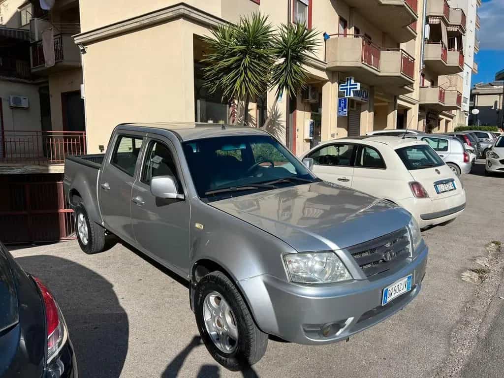 Tata Xenon 2.2 Dicor 4x2 PC Cassonato 04/2009-photo-2
