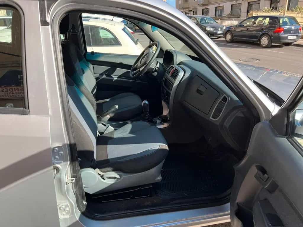 Tata Xenon 2.2 Dicor 4x2 PC Cassonato 04/2009-photo-4