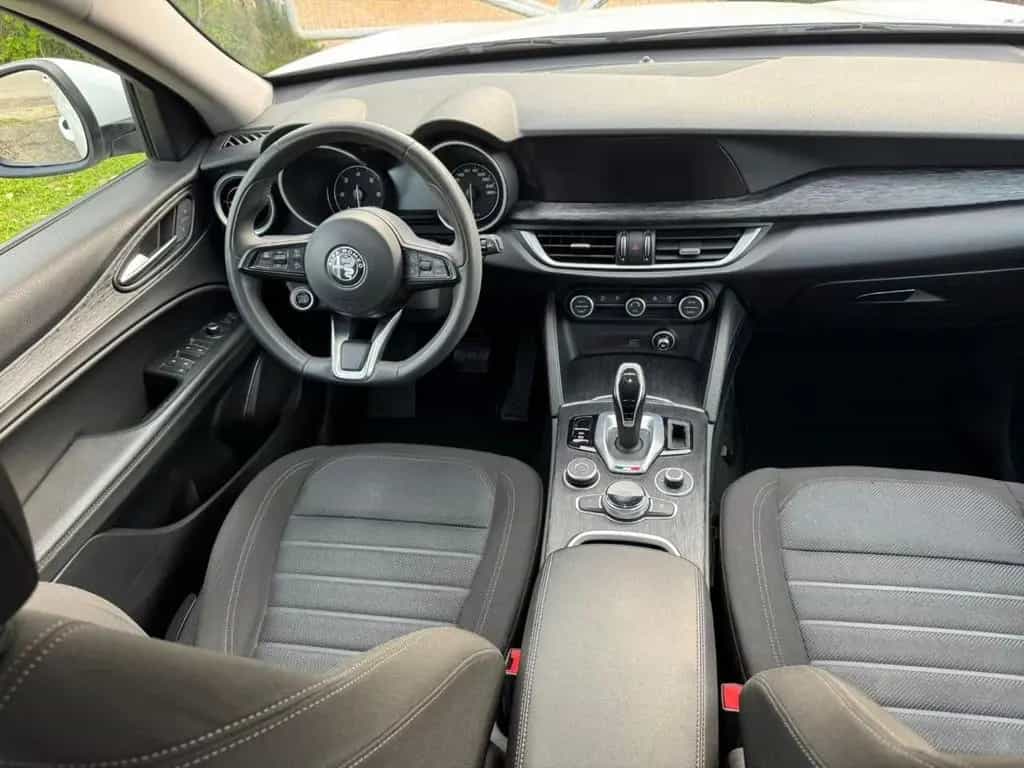 Alfa Romeo Stelvio 2.2 t Business Q4 190cv auto 06/2022-photo-11
