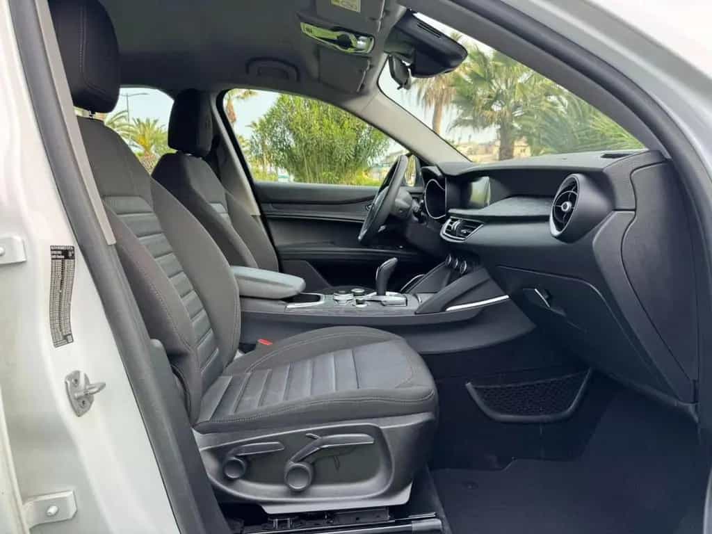 Alfa Romeo Stelvio 2.2 t Business Q4 190cv auto 06/2022-photo-14