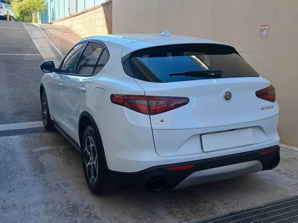 Alfa Romeo Stelvio 2.2 Turbodiesel 190 CV AT8 Q4 06/2022-photo-5