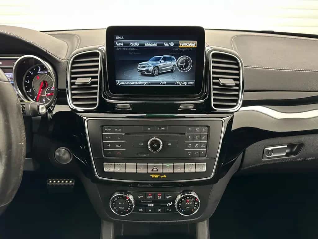 Mercedes-Benz GLS 63 AMG V8 Biturbo Drivers Package Pano 360° 09/2016-photo-36