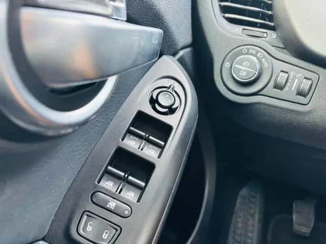 Fiat 500X 1.4 Cross 1. Hand-Klima-Sitzh.-LH-Alu-PDC- 02/2016-photo-13