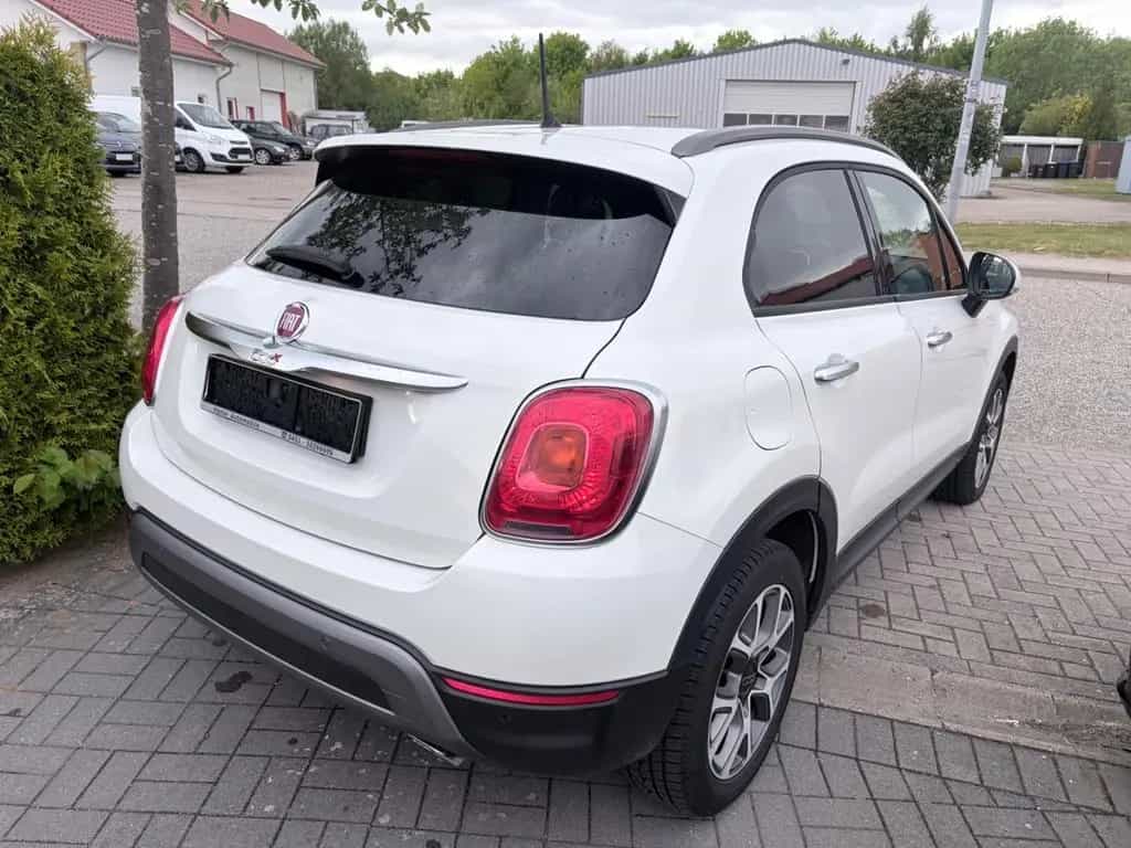 Fiat 500X 1.4 Cross 1. Hand-Klima-Sitzh.-LH-Alu-PDC- 02/2016-photo-3