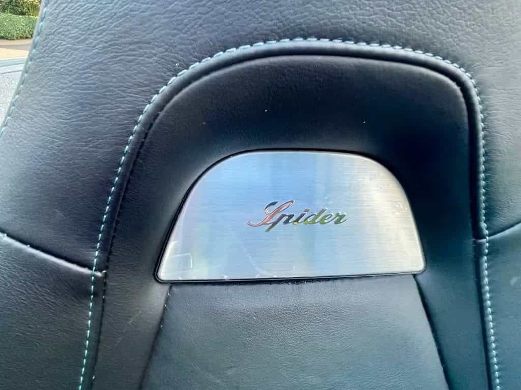 Alfa Romeo Spider 2.4 JTDM 20V - Verdeck neu! Leder, Klima 04/2010-photo-11