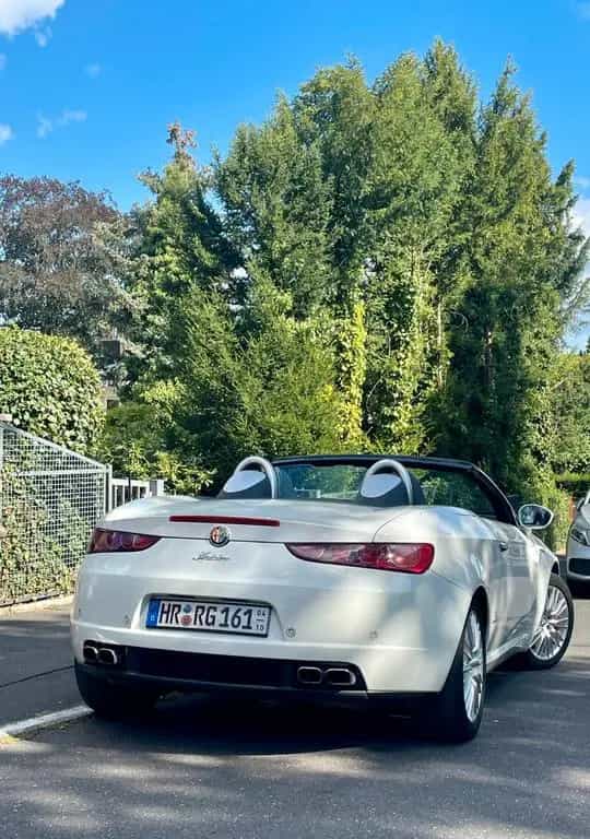 Alfa Romeo Spider 2.4 JTDM 20V - Verdeck neu! Leder, Klima 04/2010-photo-9