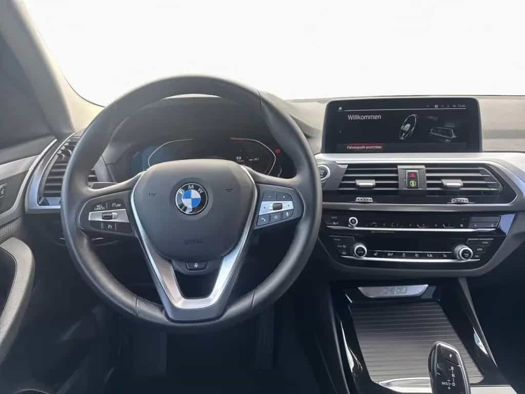 BMW X3 xDr20d Advantage AHK,STHZ,LiCoPro,LED,Lenkhzg 10/2020-photo-13