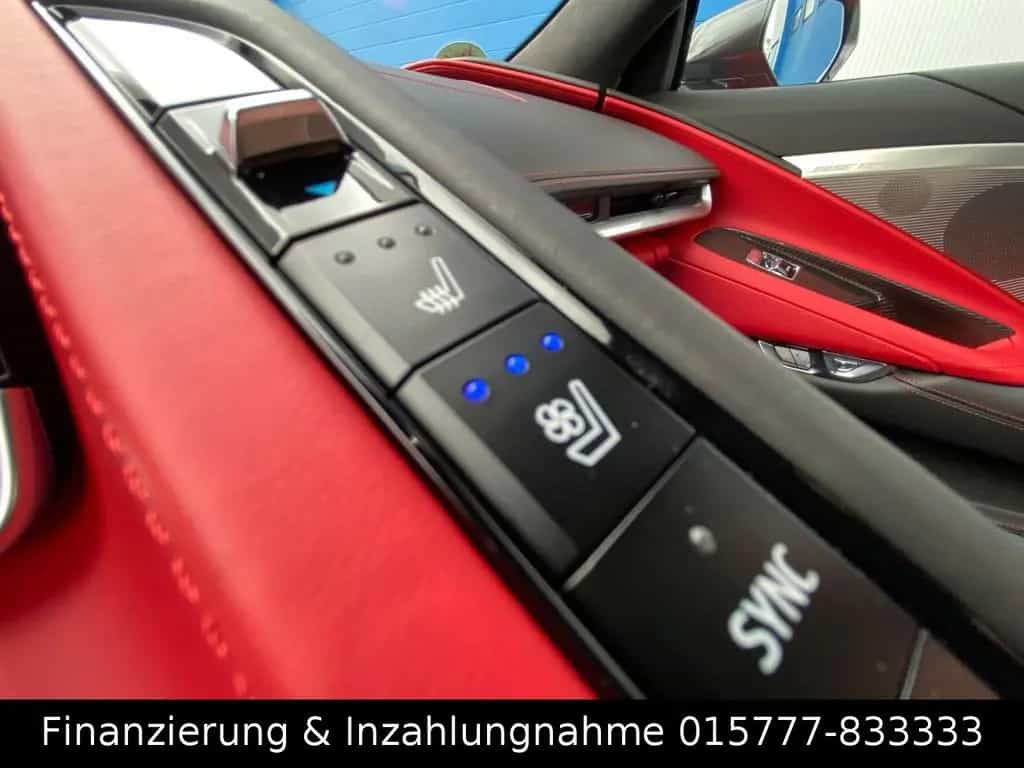 Corvette C8 Stingray 6.2 V8 3LT  Werksgarantie EU 1 Hand 08/2023-photo-22