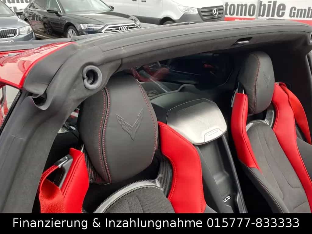 Corvette C8 Stingray 6.2 V8 3LT  Werksgarantie EU 1 Hand 08/2023-photo-3