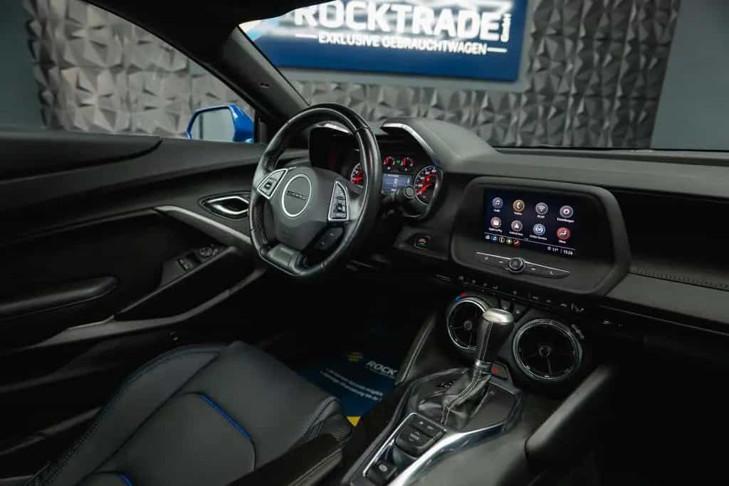 Chevrolet Camaro 2.0 Turbo Coupe ZL1 Package *CarPlay*19% 07/2021-photo-25
