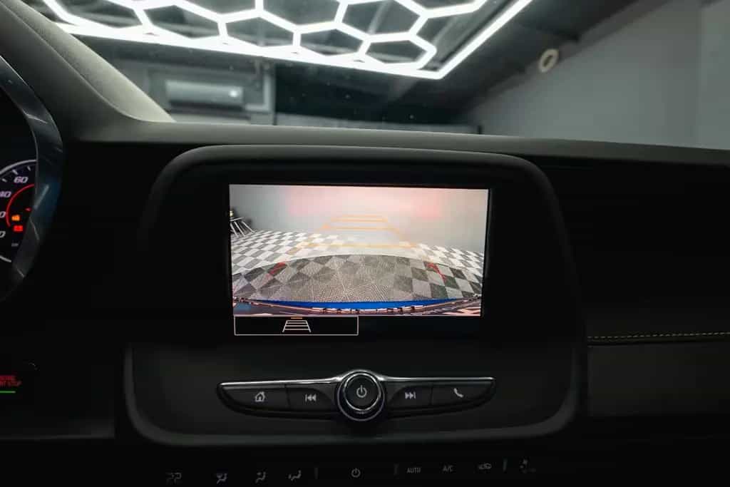 Chevrolet Camaro 2.0 Turbo Coupe ZL1 Package *CarPlay*19% 07/2021-photo-30
