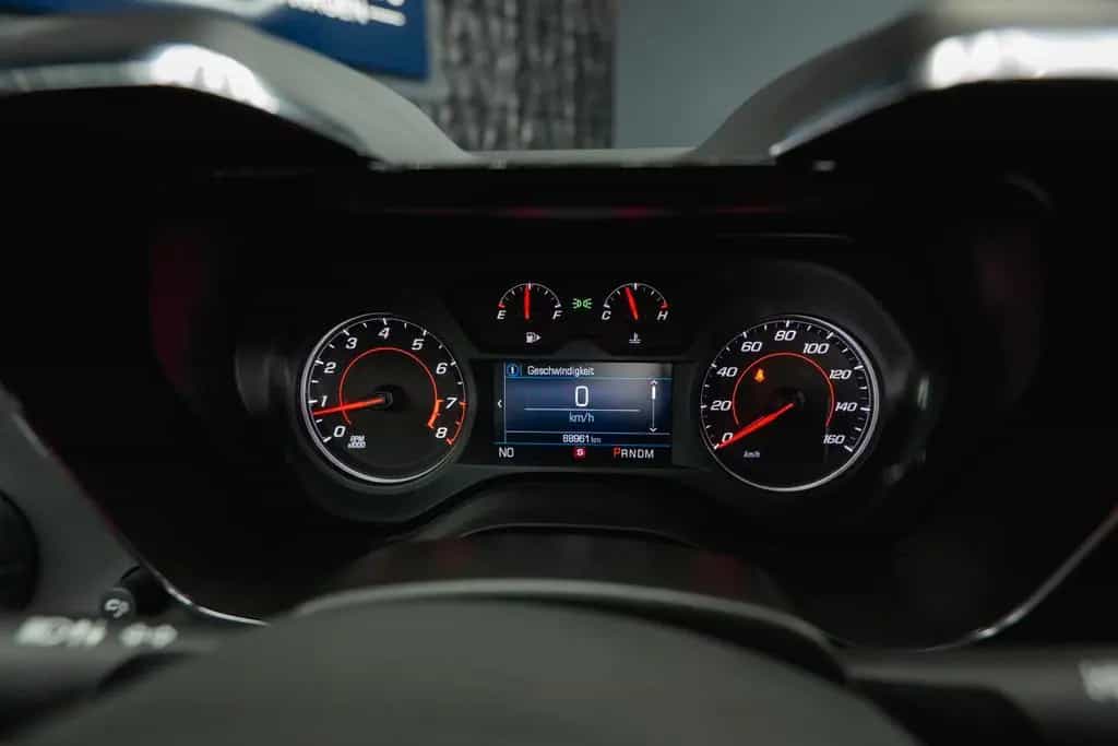 Chevrolet Camaro 2.0 Turbo Coupe ZL1 Package *CarPlay*19% 07/2021-photo-32