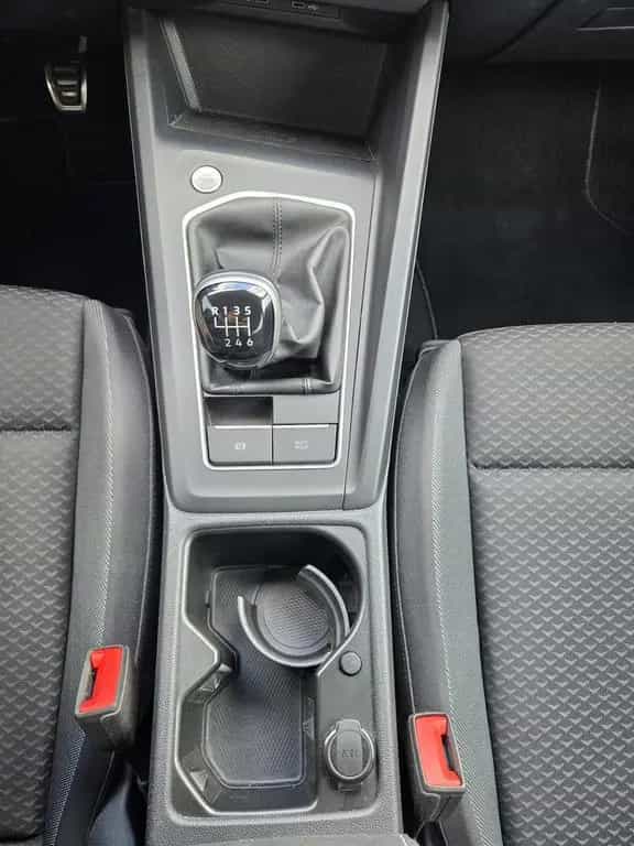 Volkswagen Golf 8 1.5 TSI ACTIVE 05/2022-photo-13