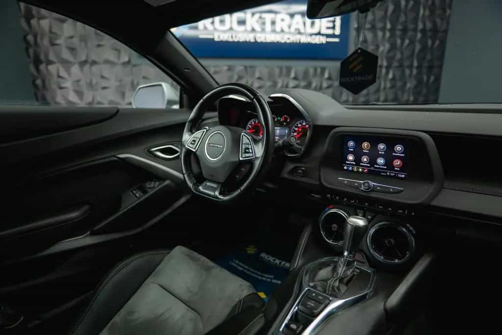 Chevrolet Camaro 2.0 Turbo Coupe LT Package *CarPlay*19% 07/2023-photo-25