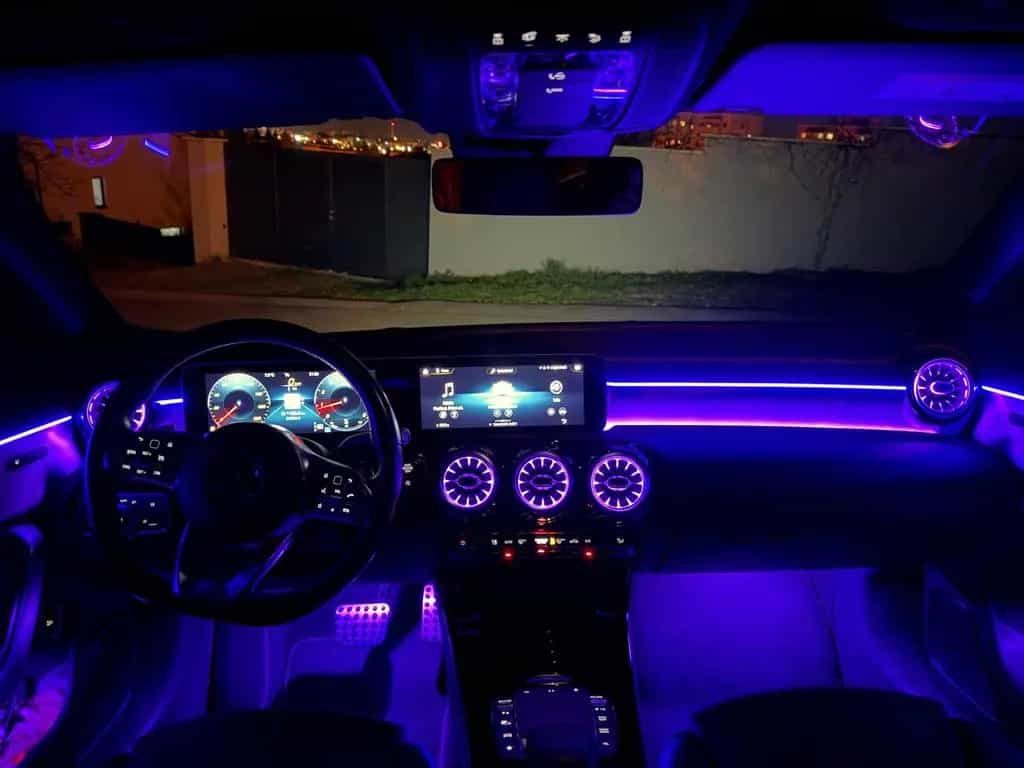 Mercedes-Benz CLA 200 AMG line, Ambient, TOP 01/2020-photo-9