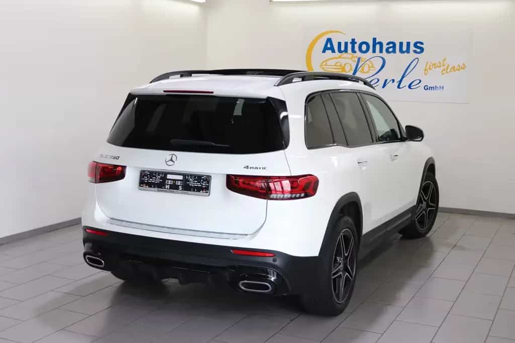 Mercedes-Benz GLB 250 8G 4M AMG-LINE"PANO"DISTR+"360"MMY"SOUND 05/2020-photo-3