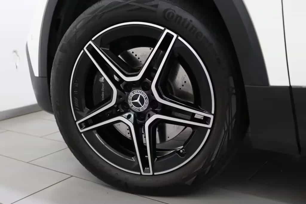 Mercedes-Benz GLB 250 8G 4M AMG-LINE"PANO"DISTR+"360"MMY"SOUND 05/2020-photo-5