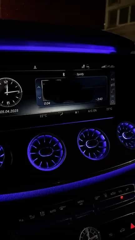 Mercedes-Benz E 400 d 4MATIC AMG MB100 Garantie Service gepfle 05/2019-photo-8