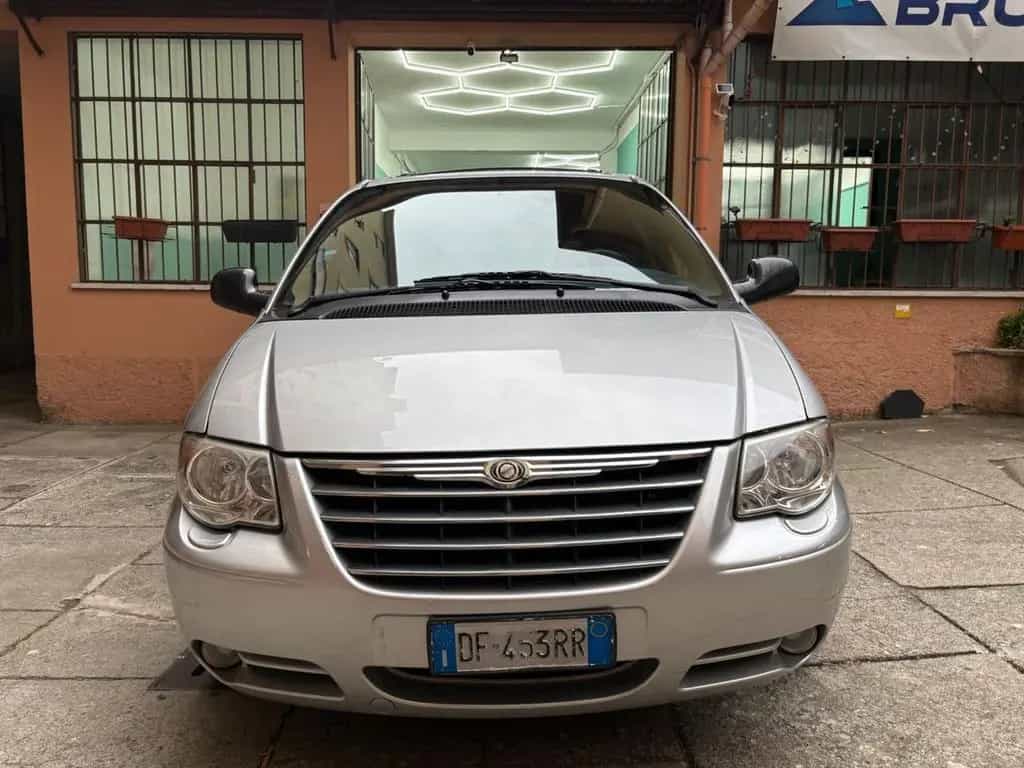 Chrysler Grand Voyager Voyager Grand 2.8 CRD Limited UNICO PRO 12/2006-photo-1