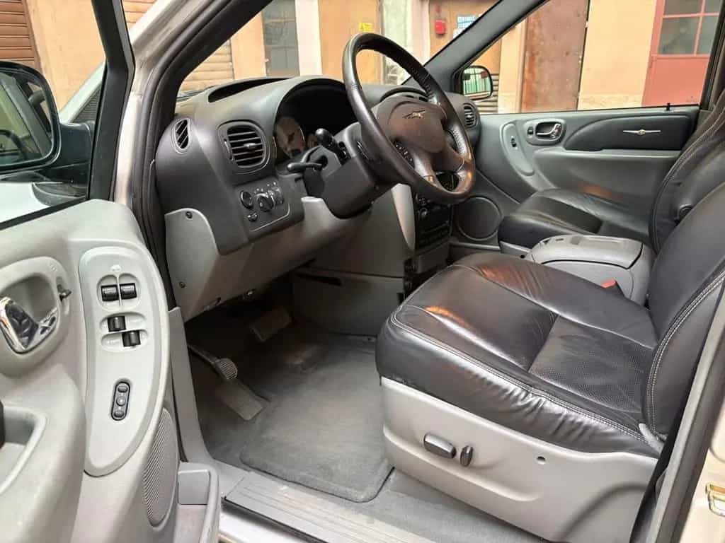 Chrysler Grand Voyager Voyager Grand 2.8 CRD Limited UNICO PRO 12/2006-photo-5
