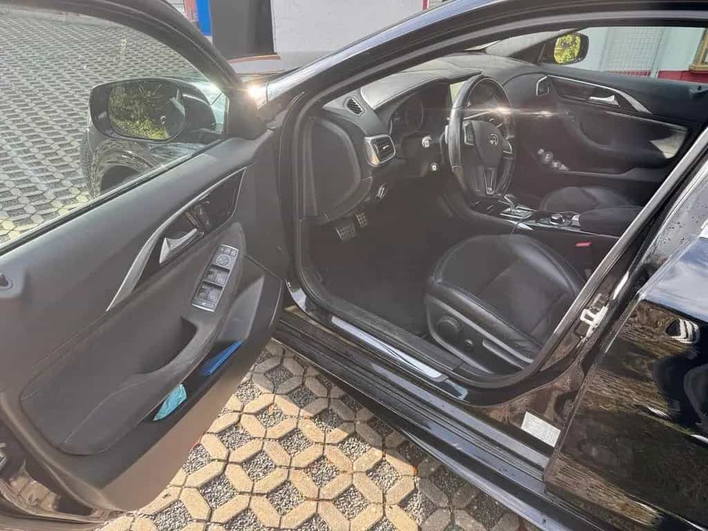 Infiniti Q30 S 1.6t DCT FWD Sport 12/2016-photo-5