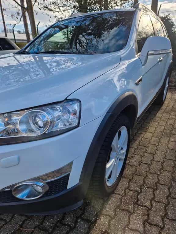 Chevrolet Captiva 2.2 LT+ 4WD 7-Sitzer LT+ 06/2011-photo-12