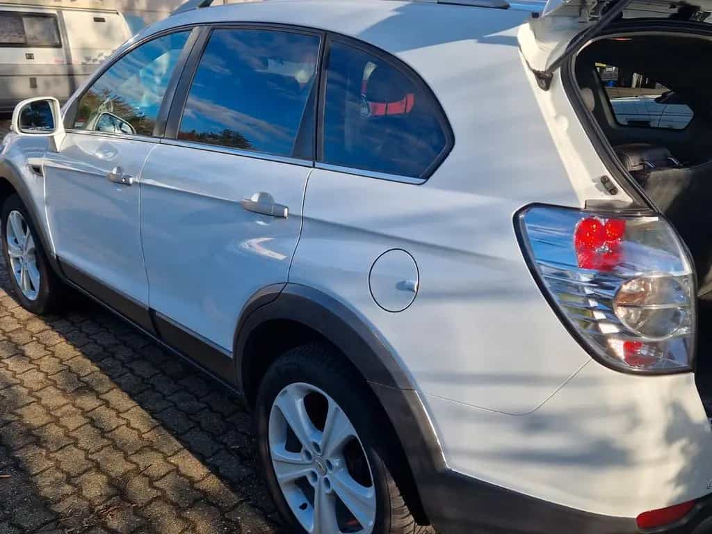 Chevrolet Captiva 2.2 LT+ 4WD 7-Sitzer LT+ 06/2011-photo-3