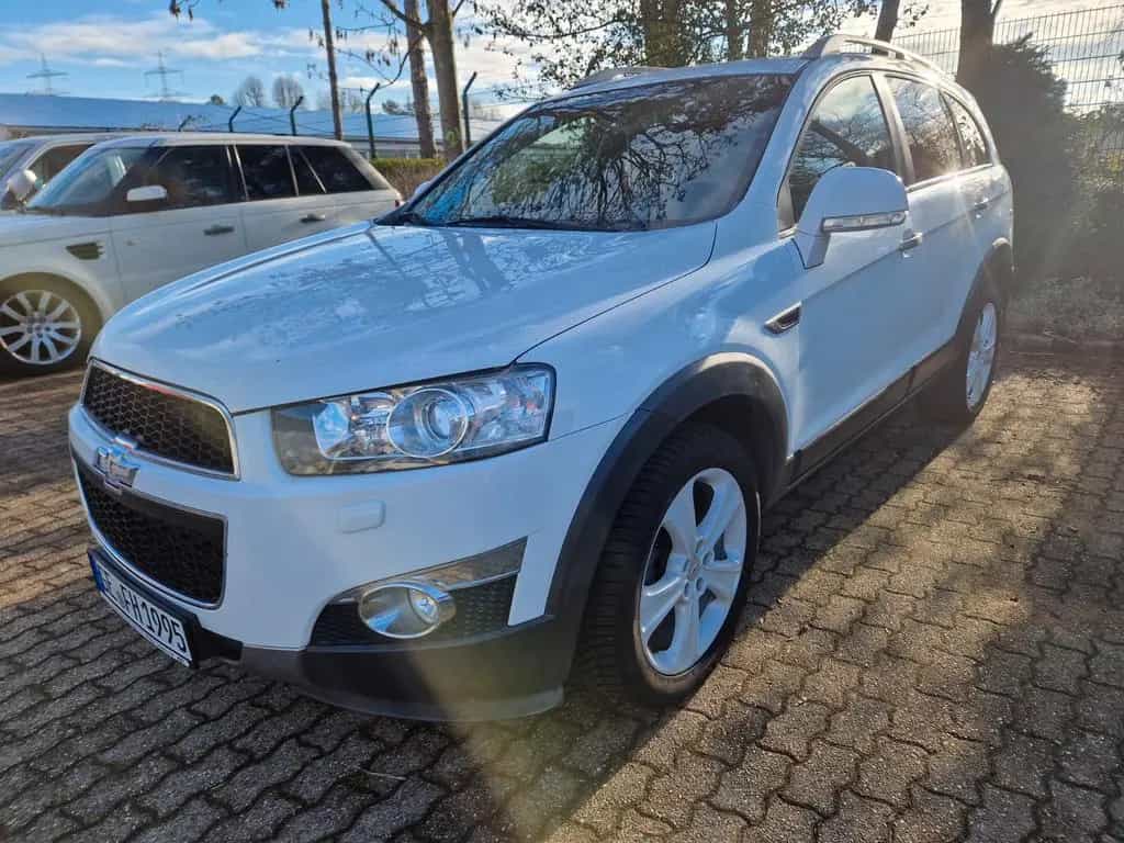 Chevrolet Captiva 2.2 LT+ 4WD 7-Sitzer LT+ 06/2011-photo-5