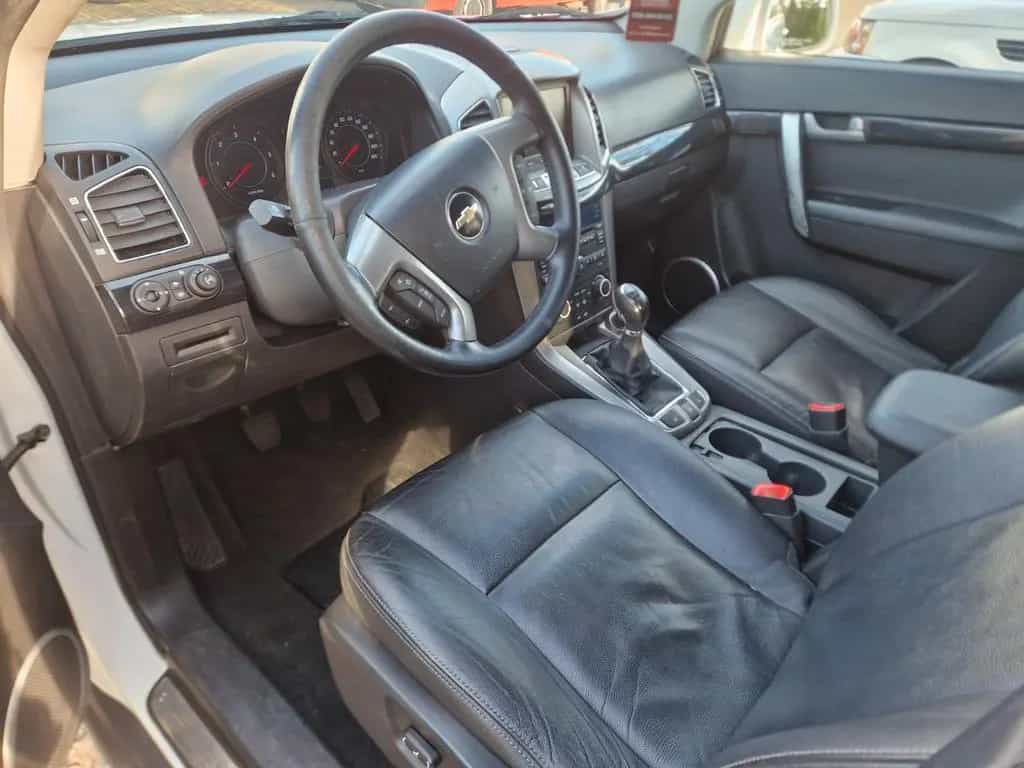Chevrolet Captiva 2.2 LT+ 4WD 7-Sitzer LT+ 06/2011-photo-9