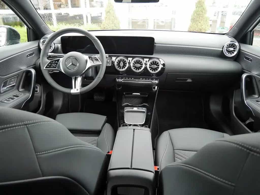 Mercedes-Benz A 180 Limo Progressive Line Advanced Plus Standh 03/2026-photo-12