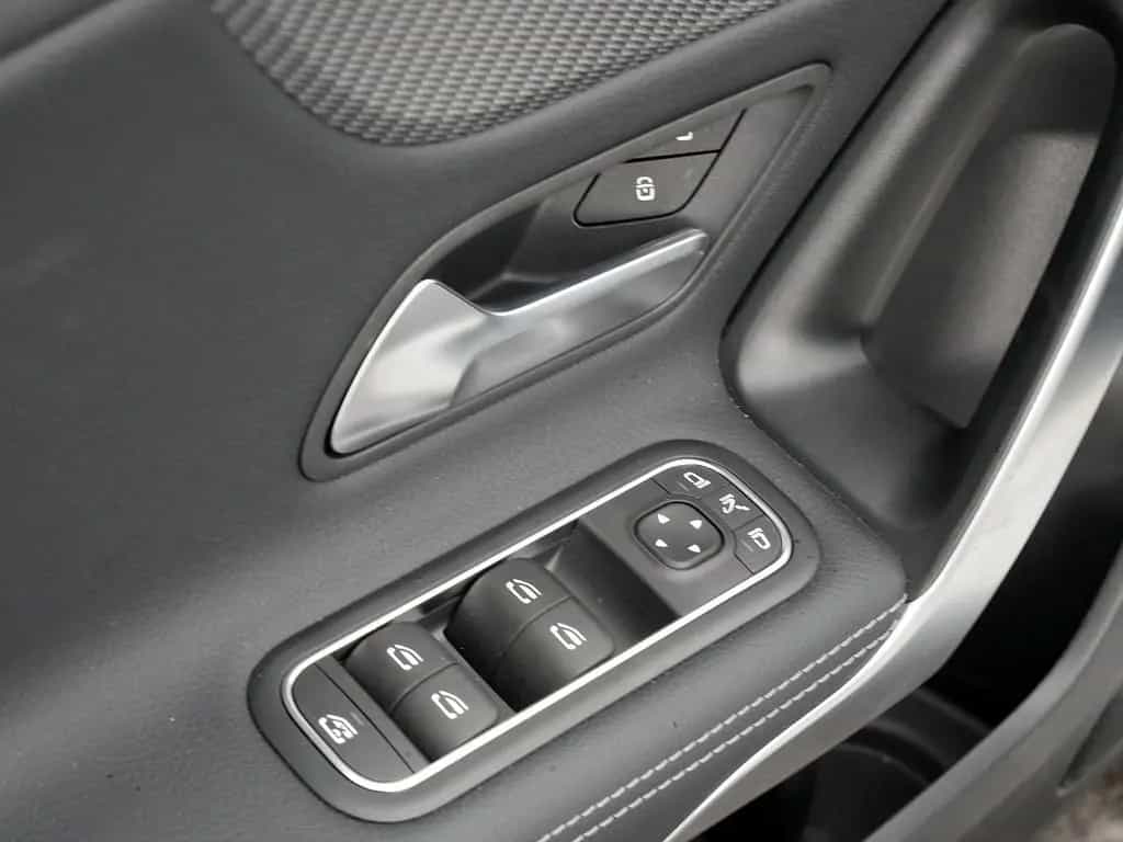 Mercedes-Benz A 180 Limo Progressive Line Advanced Plus Standh 03/2026-photo-17