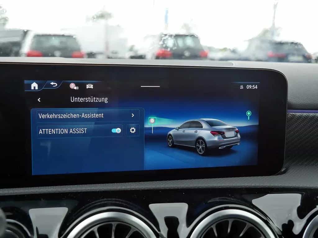 Mercedes-Benz A 180 Limo Progressive Line Advanced Plus Standh 03/2026-photo-27