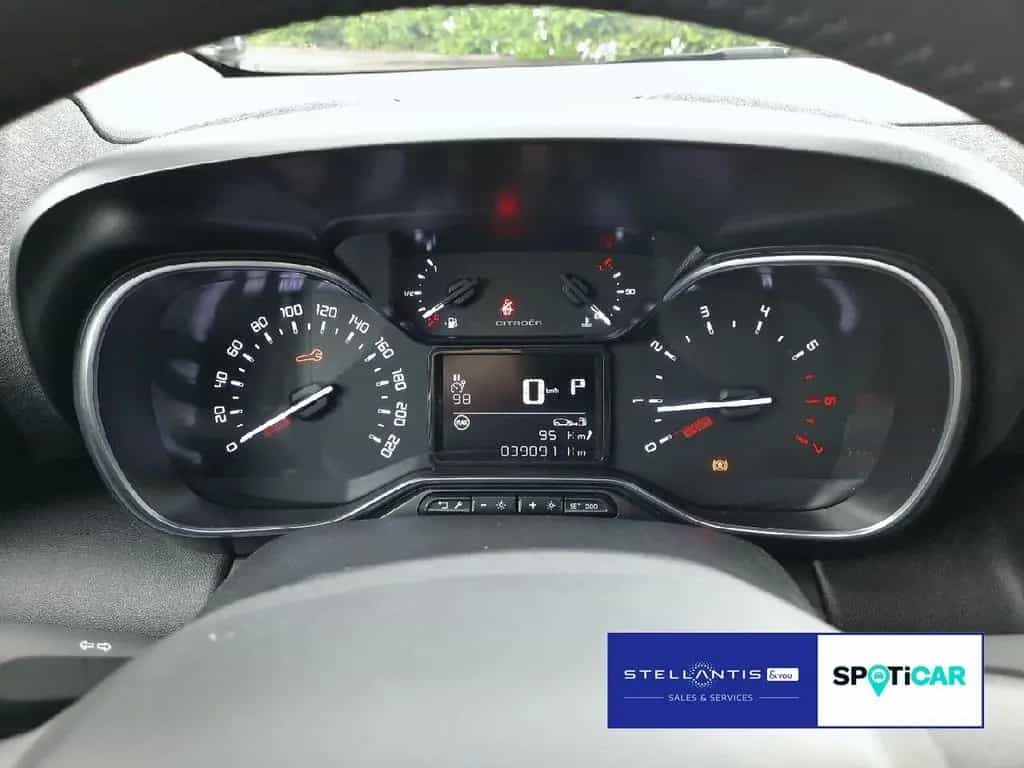 Citroën C3 Aircross Shine Pack 130 EAT 03/2023-photo-14