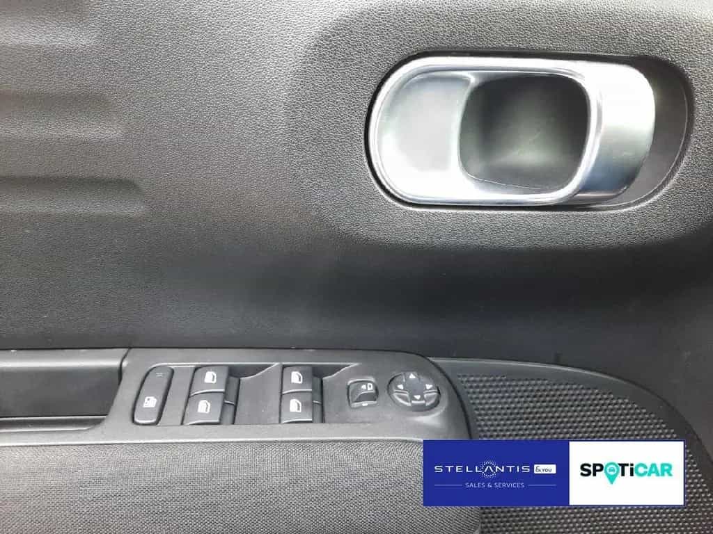 Citroën C3 Aircross Shine Pack 130 EAT 03/2023-photo-15