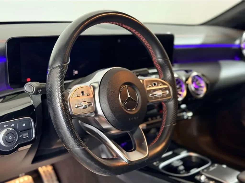 Mercedes-Benz CLA 200 - AMG Line Night Edition 04/2019-photo-4
