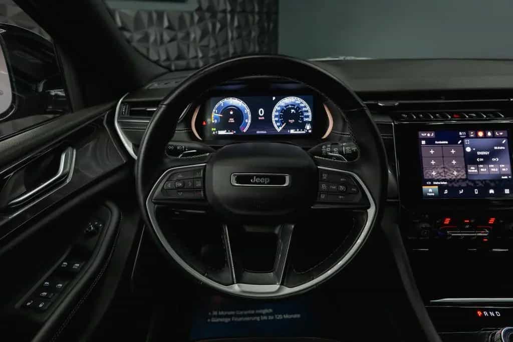 Jeep Grand Cherokee 3.6 4x4 Altitude L ACC Kamera 19% 07/2022-photo-31